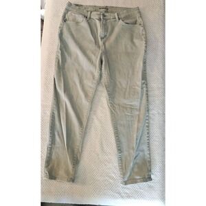 Sonoma Goods For Life Boyfriend Women's‎ Keans Green Size 12
